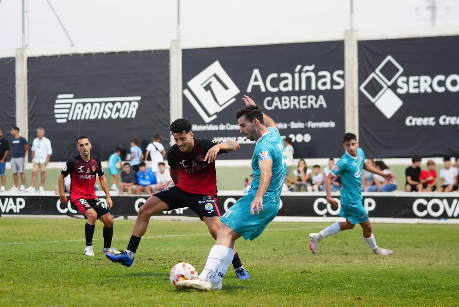 CD Pozoblanco-Salerm Puente Genil: el derbi provincial de Tercera RFEF, en imágenes