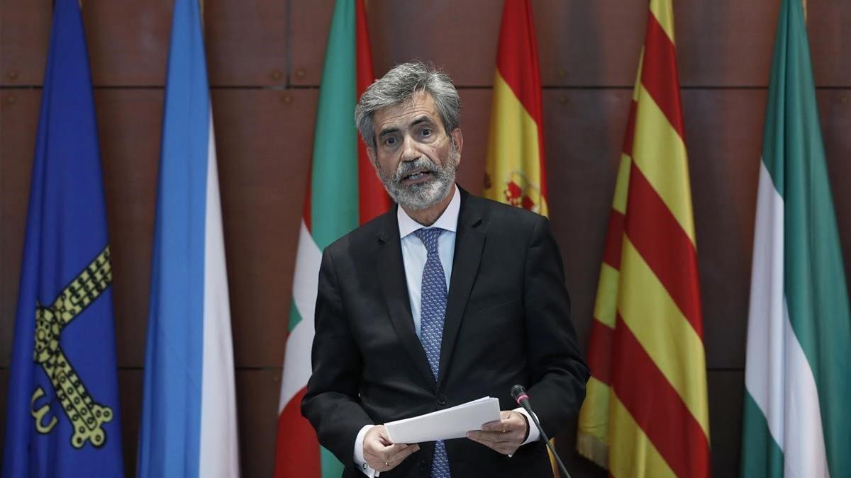 El presidente del Consejo General del Poder Judicial (CGPJ) y del Tribunal Supremo, Carlos Lesmes, el 25 de septiembre, en el acto de entrega de despachos a la nueva promoción de jueces, en Barcelona.