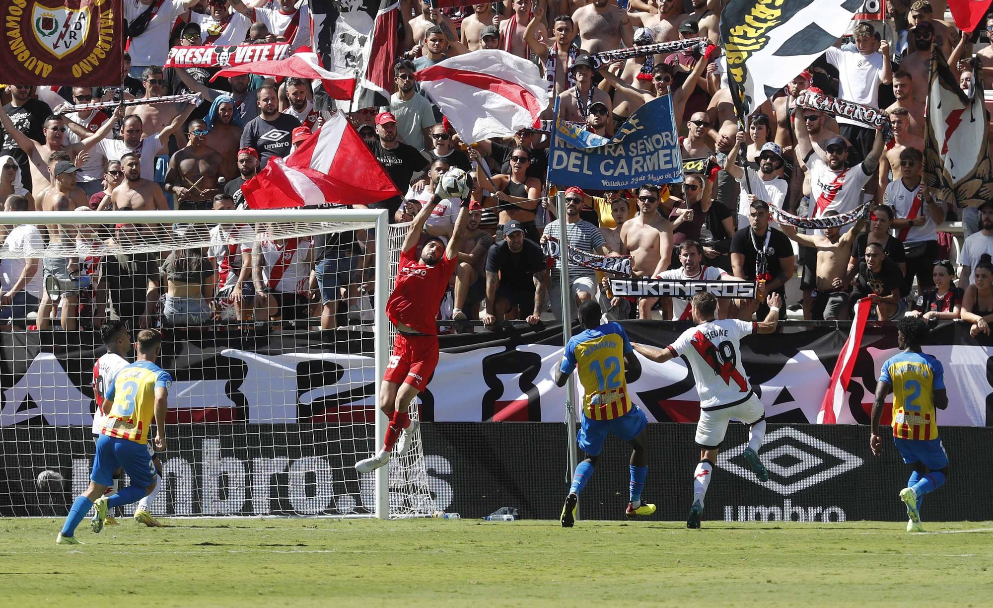 El Rayo - Valencia, en imágenes