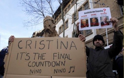 Protestas frente a los juzgados de Palma