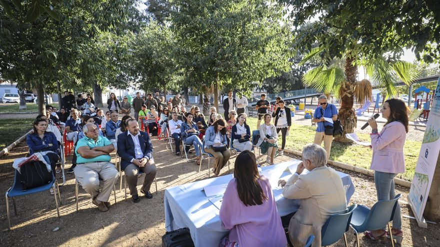 La barriada El Progreso de Badajoz celebrará su semana cultural con obras teatrales y talleres de bolillos