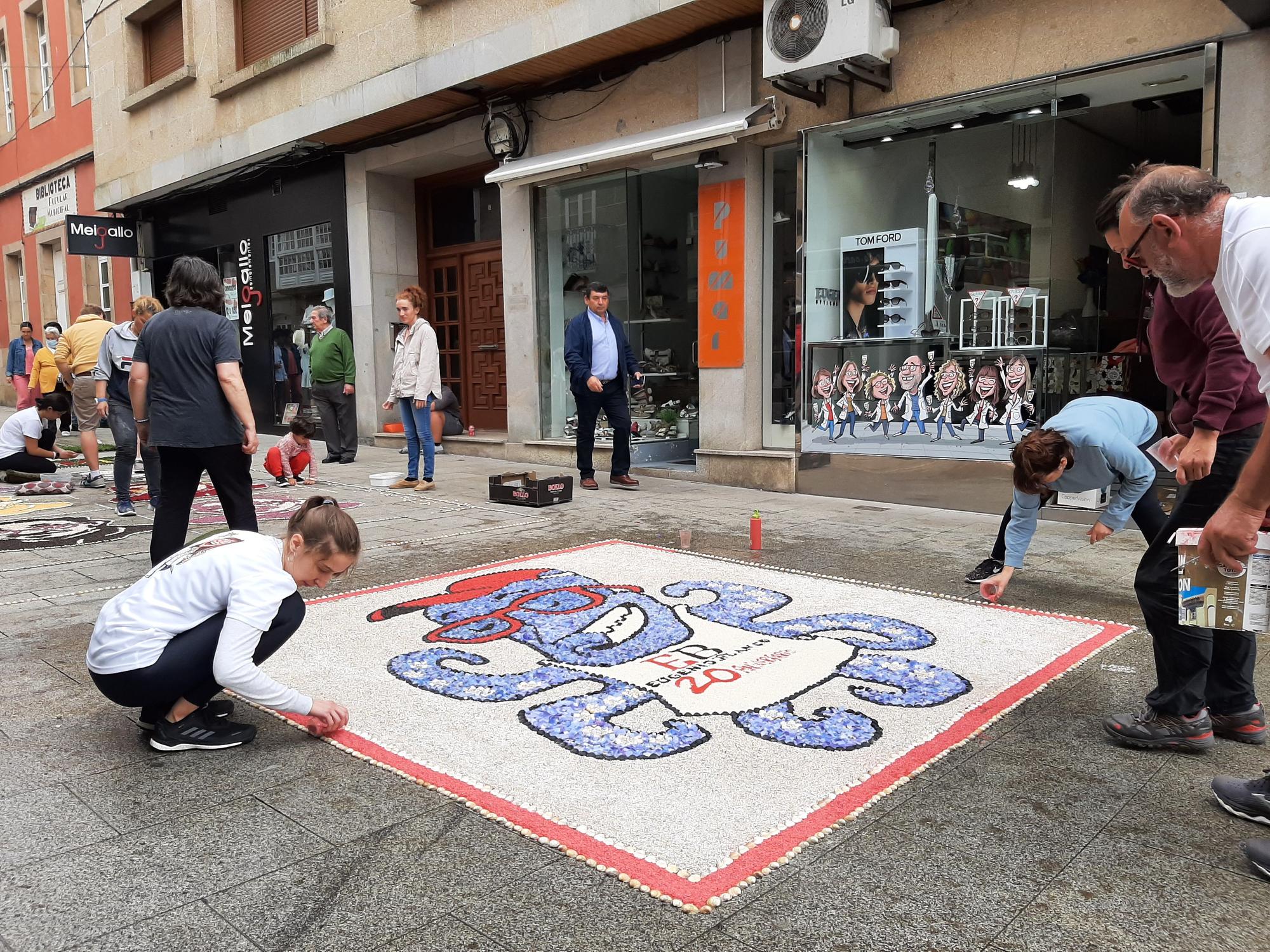 La fiesta de las alfombras florales y del Corpus en Bueu (I)