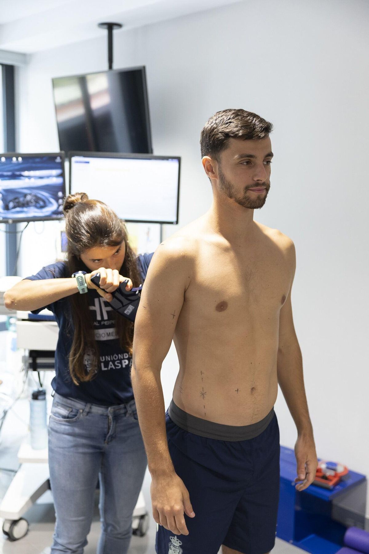 Enzo supera el reconocimiento médico en el Perpetuo Socorro, hace dos semanas.