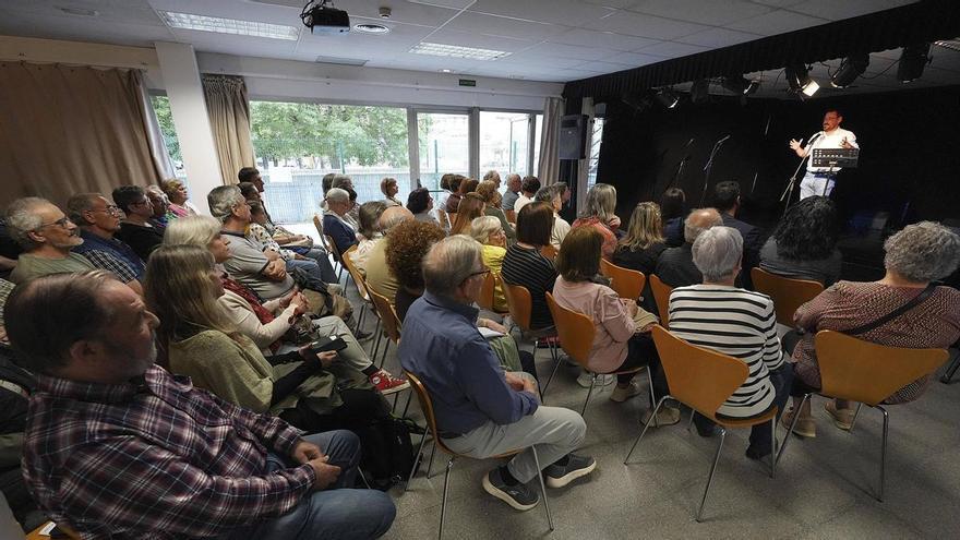 Un quart de segle fent barri al Centre Cívic Pla de Palau de Girona