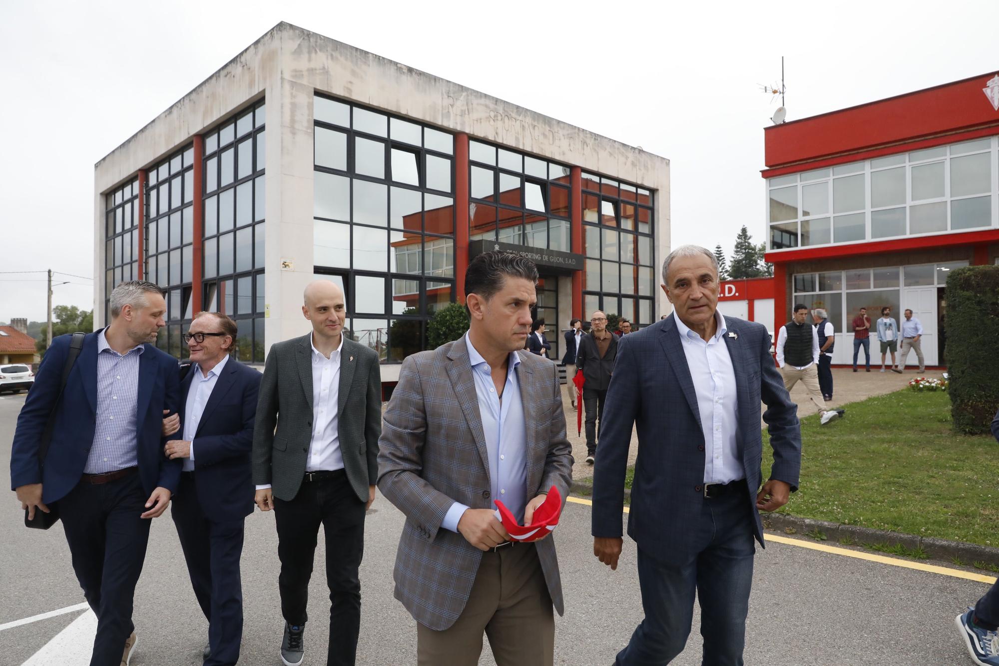 En imágenes: Irarragorri visita Mareo como nuevo dueño del Sporting