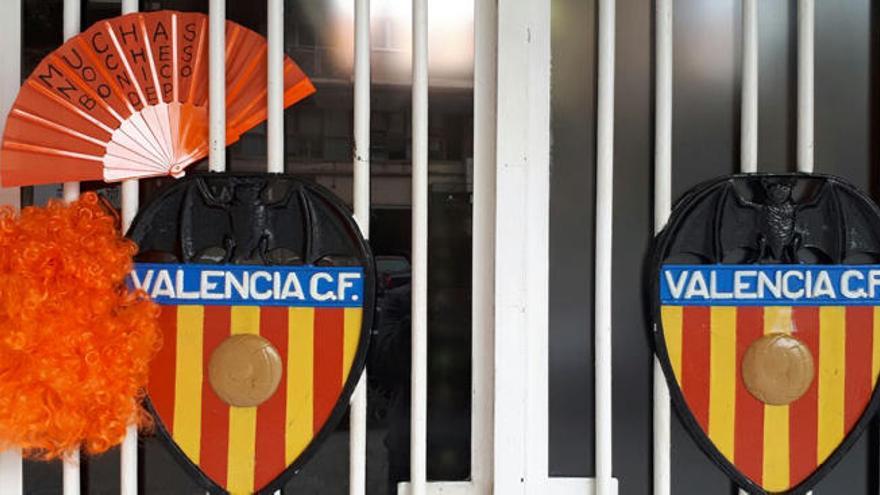 Mestalla: bonito homenaje de los aficionados a Jaume Ortí