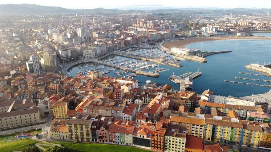 Vista aérea de Gijón.