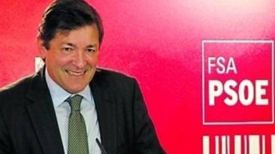 El PSOE gobernará Asturias tras llegar a un acuerdo con IU y UPD
