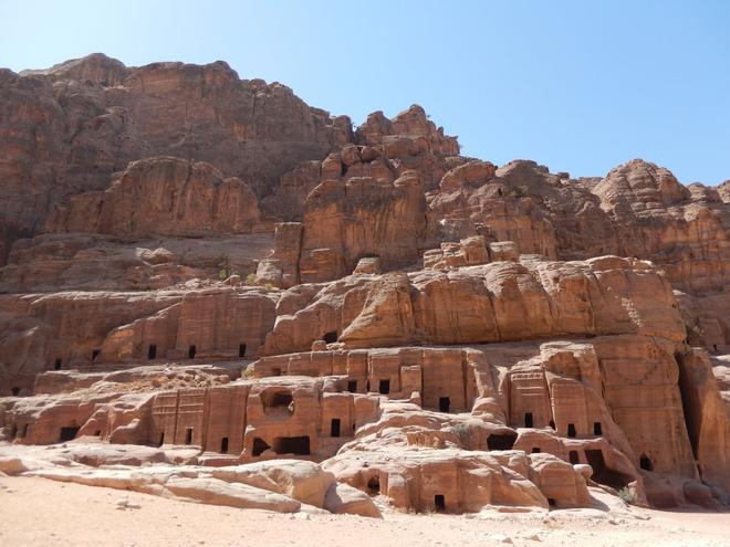 Tumbas en la ciudad de Petra Jordania