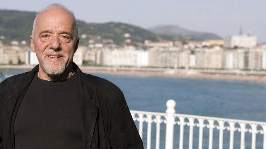 Paulo Coelho publica &#039;La espía&#039;.