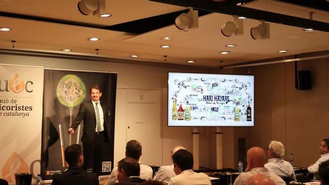 Carlos Marí Mayans durante su ponencia en el Simposium Internacional Licorista. |  | FMM