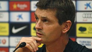 Tito Vilanova respon les preguntes de la premsa sobre el clàssic.