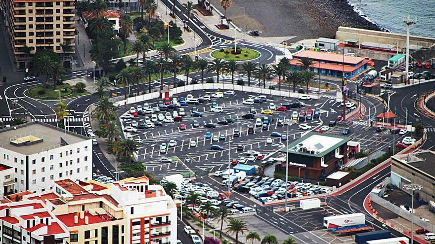 Espacio donde se ubicará el parking a dos niveles. | | E.D.