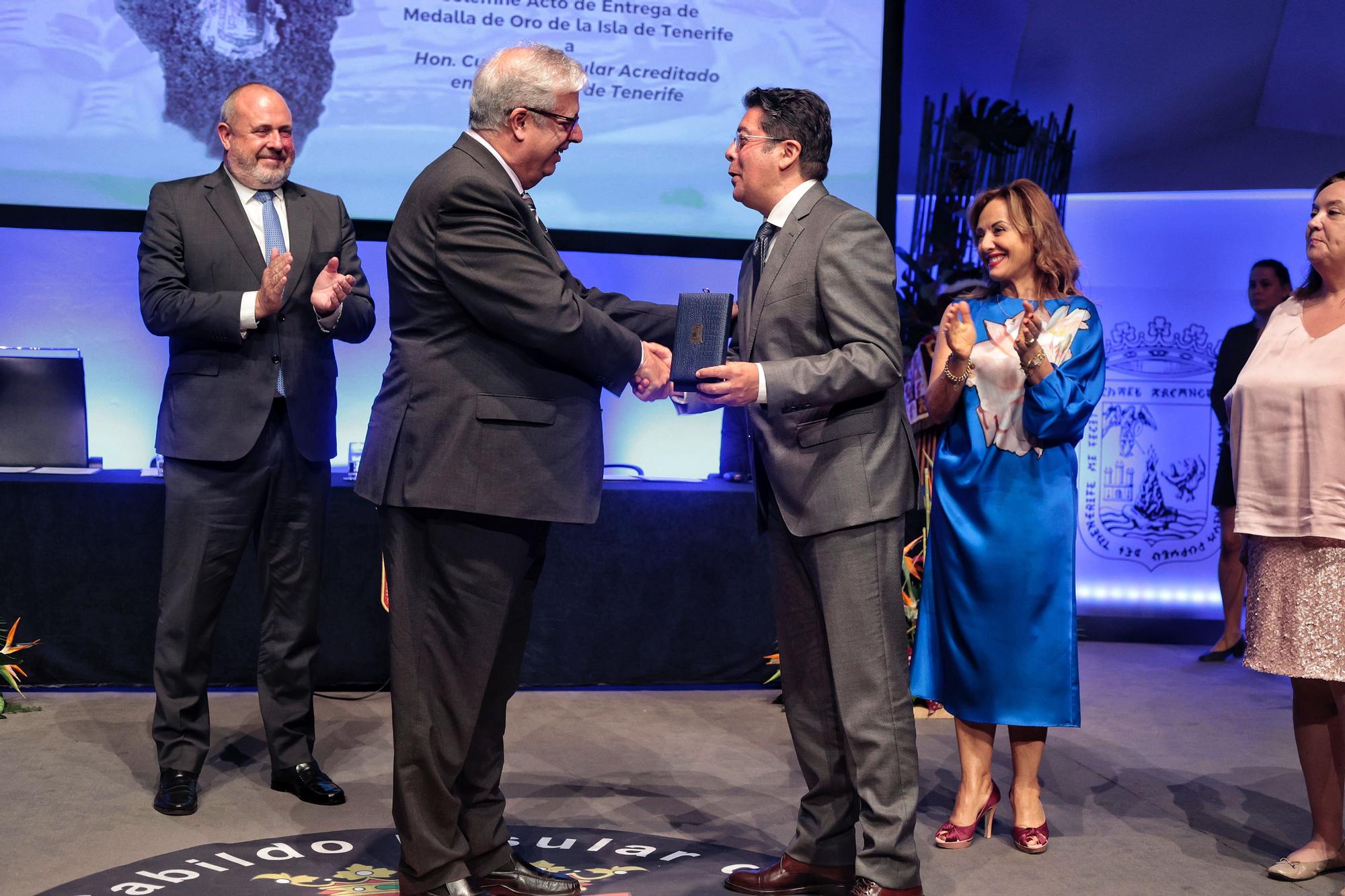 Entrega de las Medallasde Oro de Tenerife