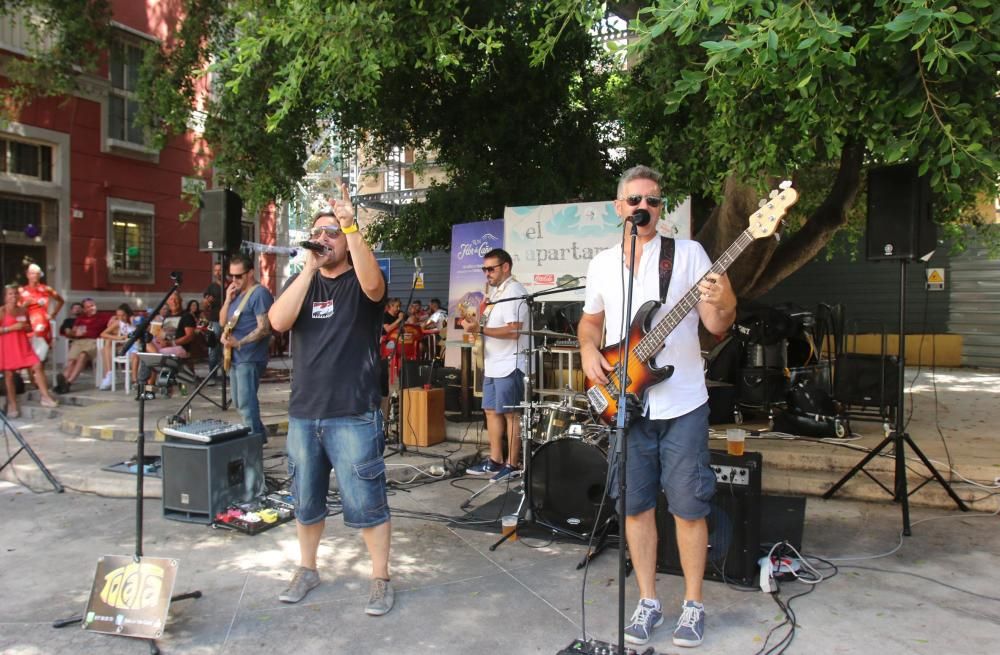 La jornada del jueves estuvo amenizada por bandas como Free Soul Band, La Maruja y otras hierbas, A pelo con la de palo, Proyecto Mandarina, Kassia, Mr. Propper, Grupo Merced y Tocata