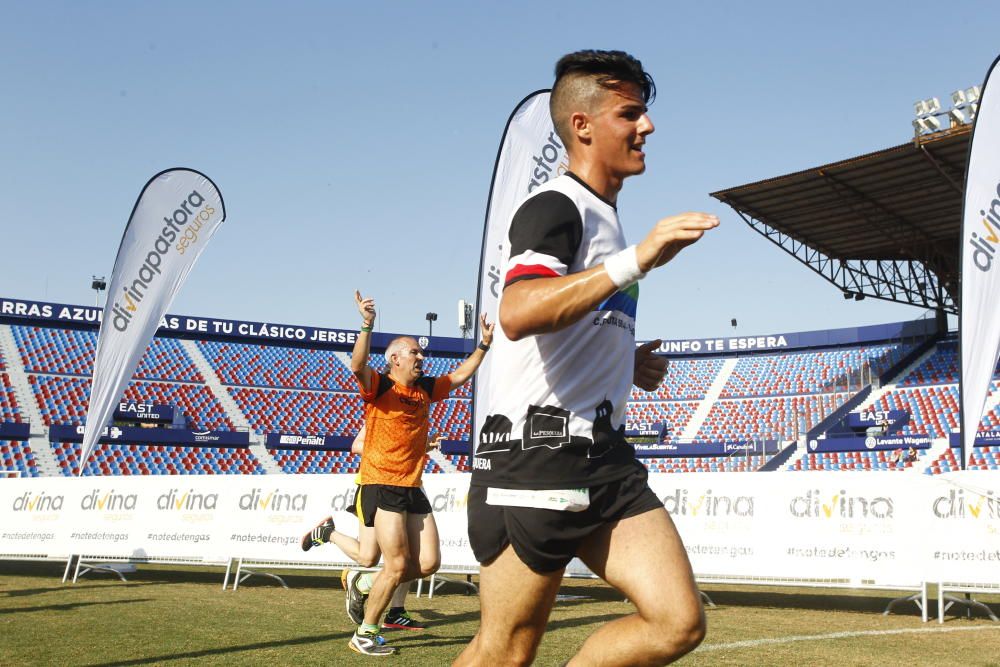 Búscate en la Carrera del Levante UD