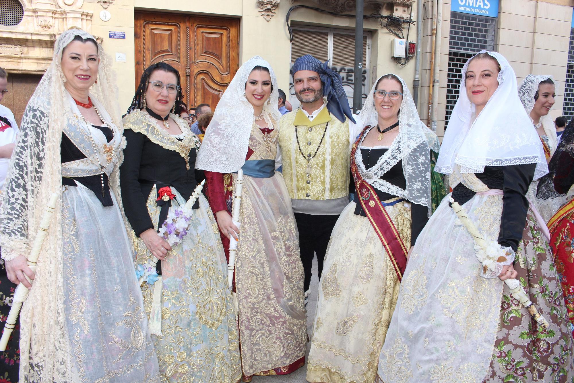 La fuerza de las Fallas en la Procesión de la Virgen (I)