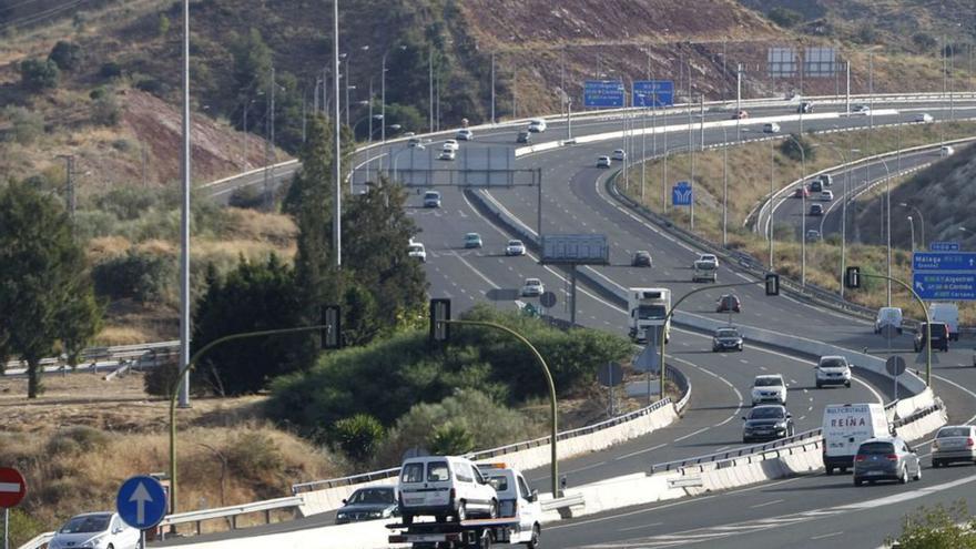 Las carreteras malagueñas suman siete muertos.