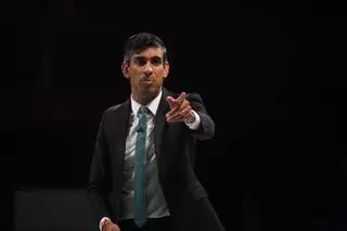 Rishi Sunak anuncia oficialmente su candidatura para ser primer ministro británico