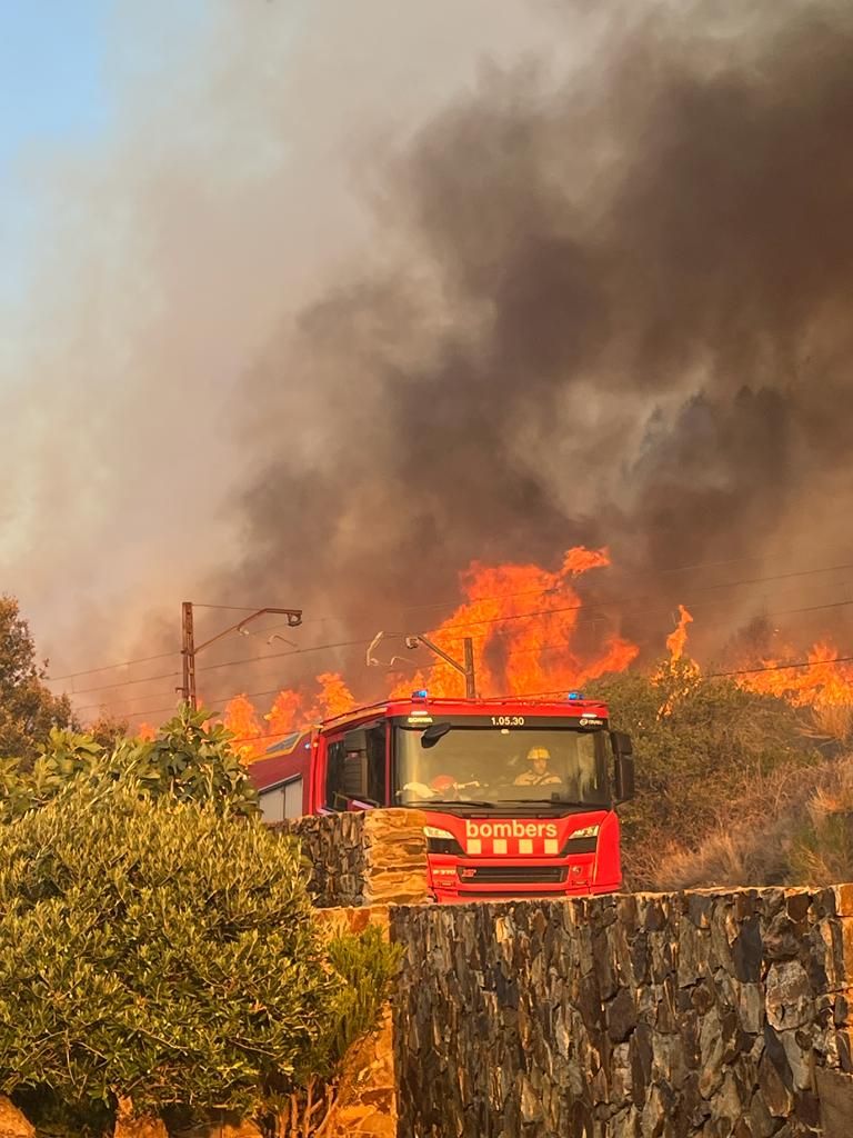 L'incendi entre Portbou i Colera