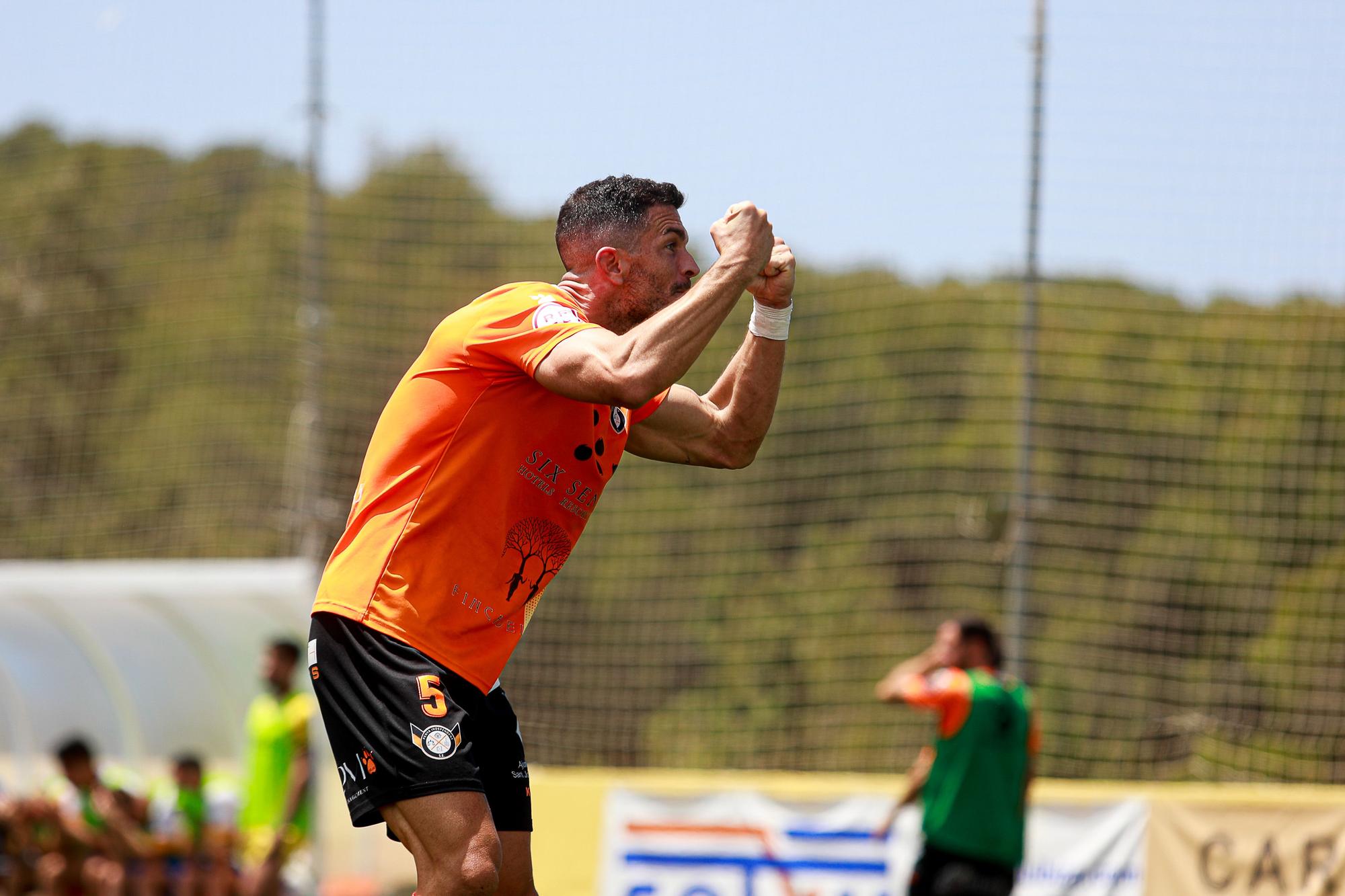 Mira aquí todas las fotos del partido entre la Penya Independent y el Ejea