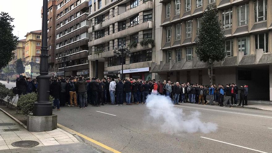 Los mineros vuelven a la calle: los sindicatos convocan un paro y movilizaciones en Hunosa para exigir que se desbloquee el plan de empresa