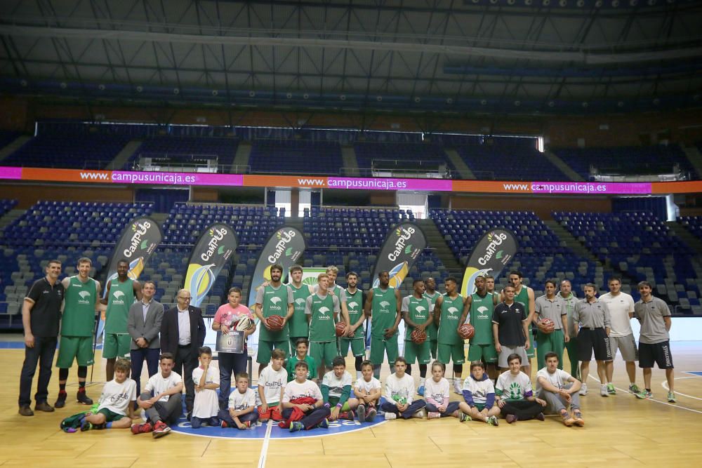 El Unicaja abre su entrenamiento al público