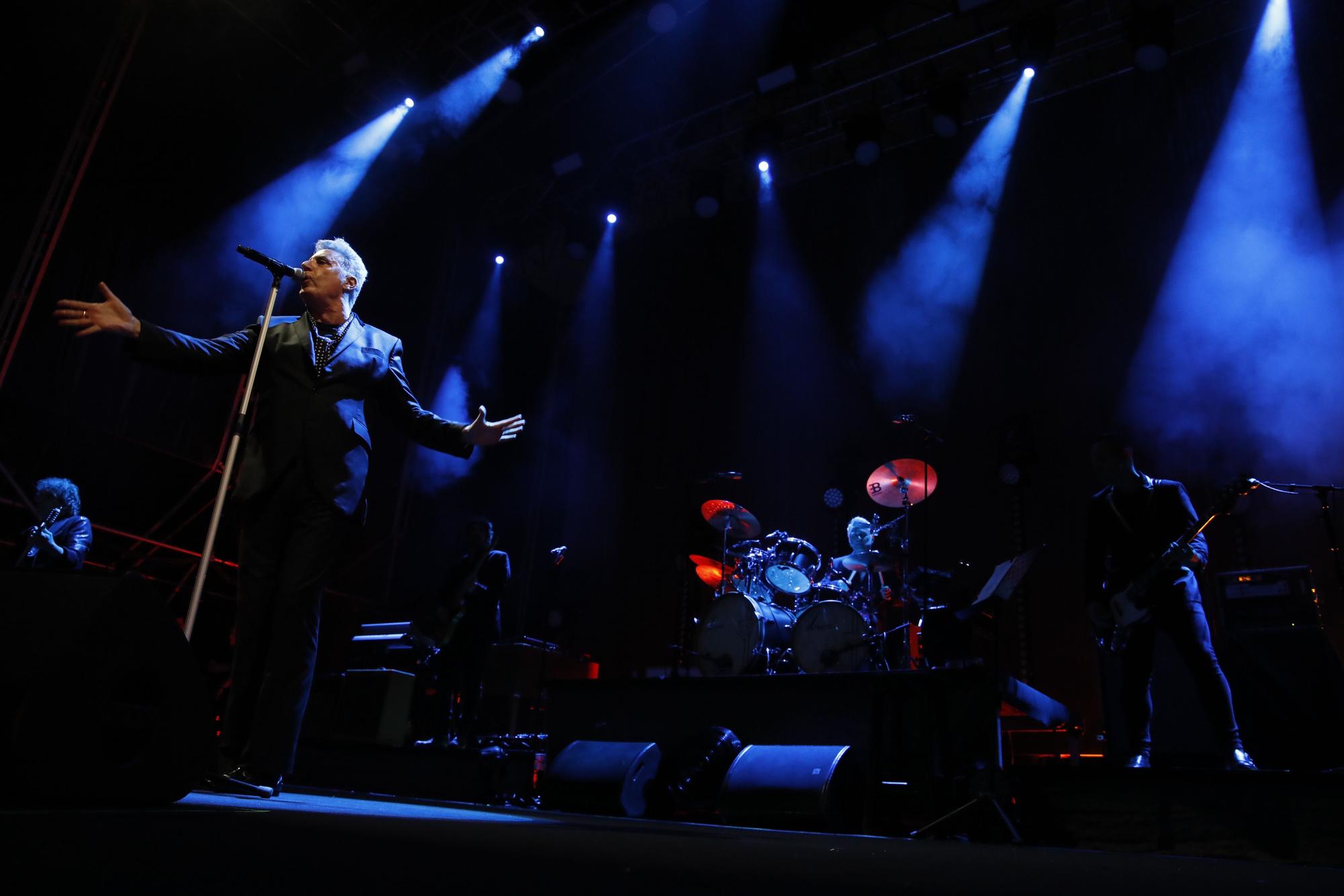 En imágenes: Concierto de "Loquillo" en el festival Metrópoli de Gijón