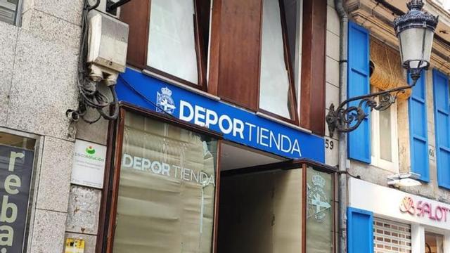 Antigua Deportienda en la calle Real