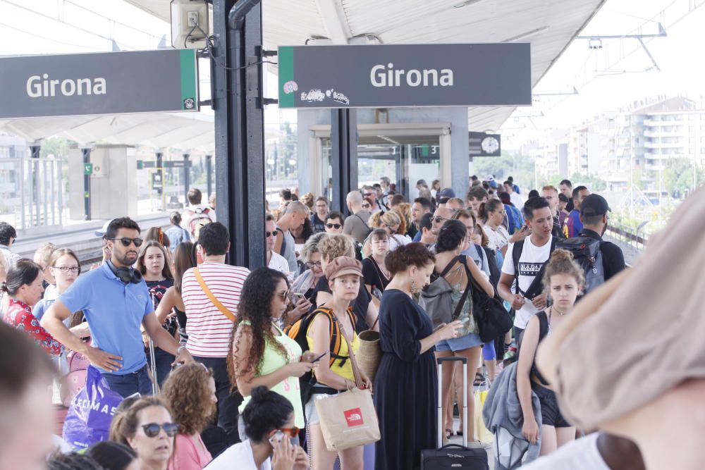 Interrompuda la circulació de trens a la línia d'AVE entre Barcelona i Figueres