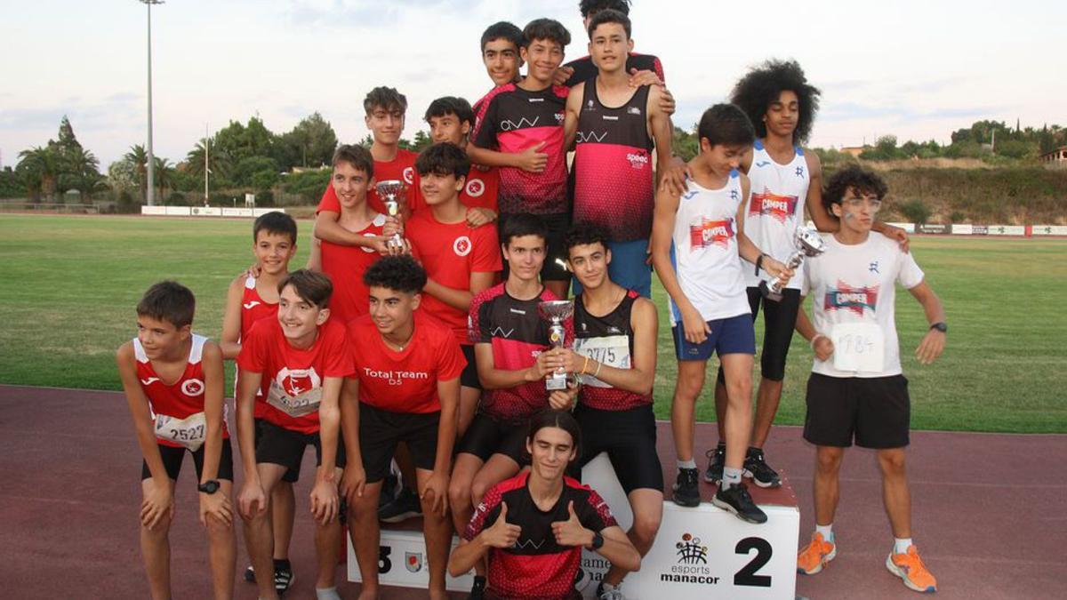 El Diana, campeón de Balears femenino. | P.B.