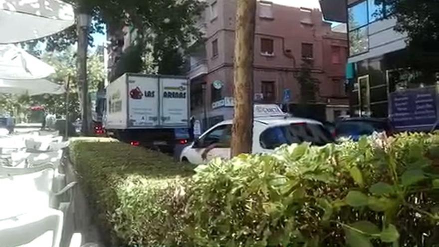 Manifestación de las autoescuelas por el centro de Cáceres