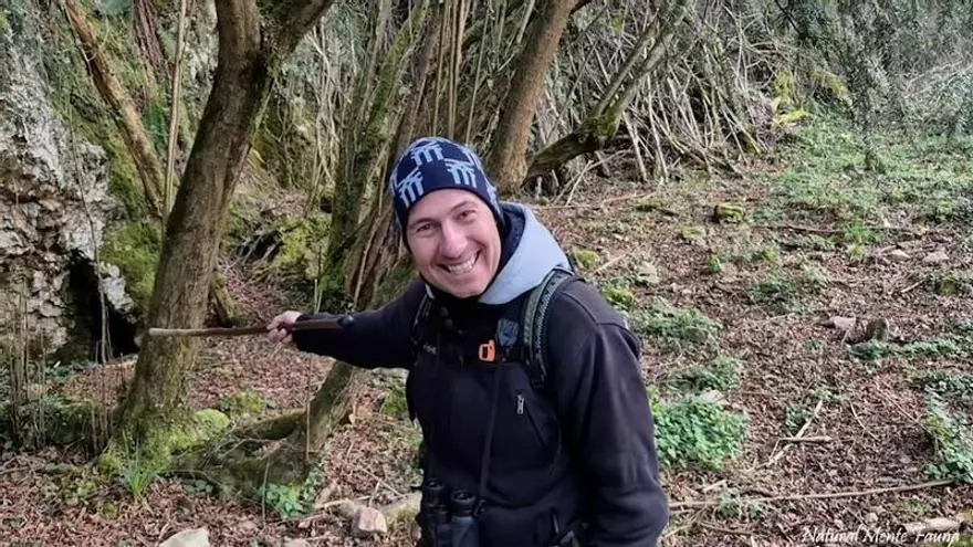 “¡Me encontré con su cabeza a un metro de distancia!”: un montañero asturiano graba su sorprendente encuentro con un oso