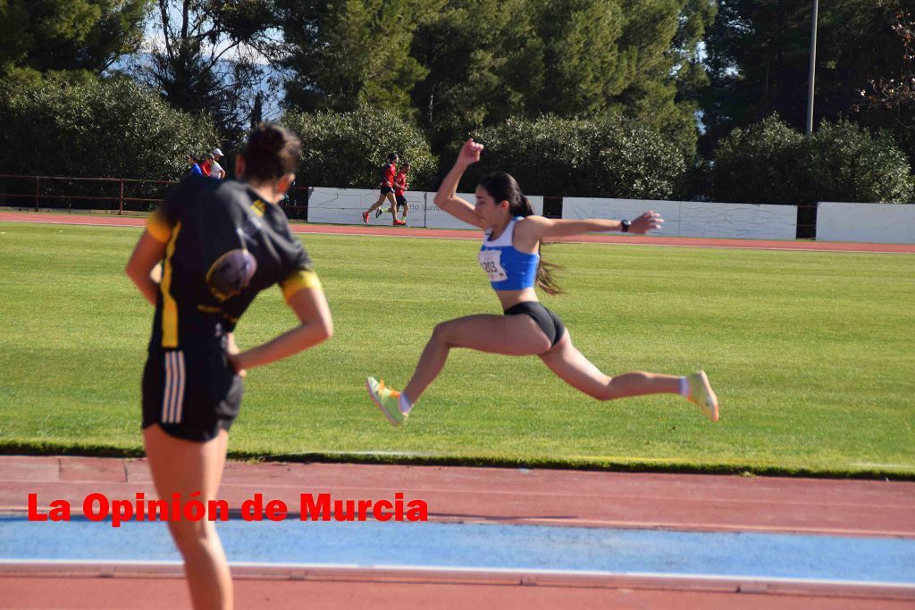 Regional absoluto y sub-23 de atletismo en Lorca (I)