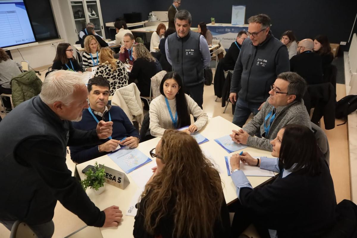 Jornada de Caixabank Dualiza en la Escola d'Hosteleria de Castelló.