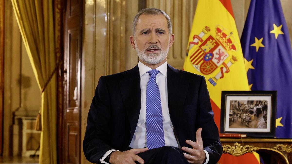 El Rey denuncia el "atronador" clima político y pide "serenidad" para poder buscar consensos