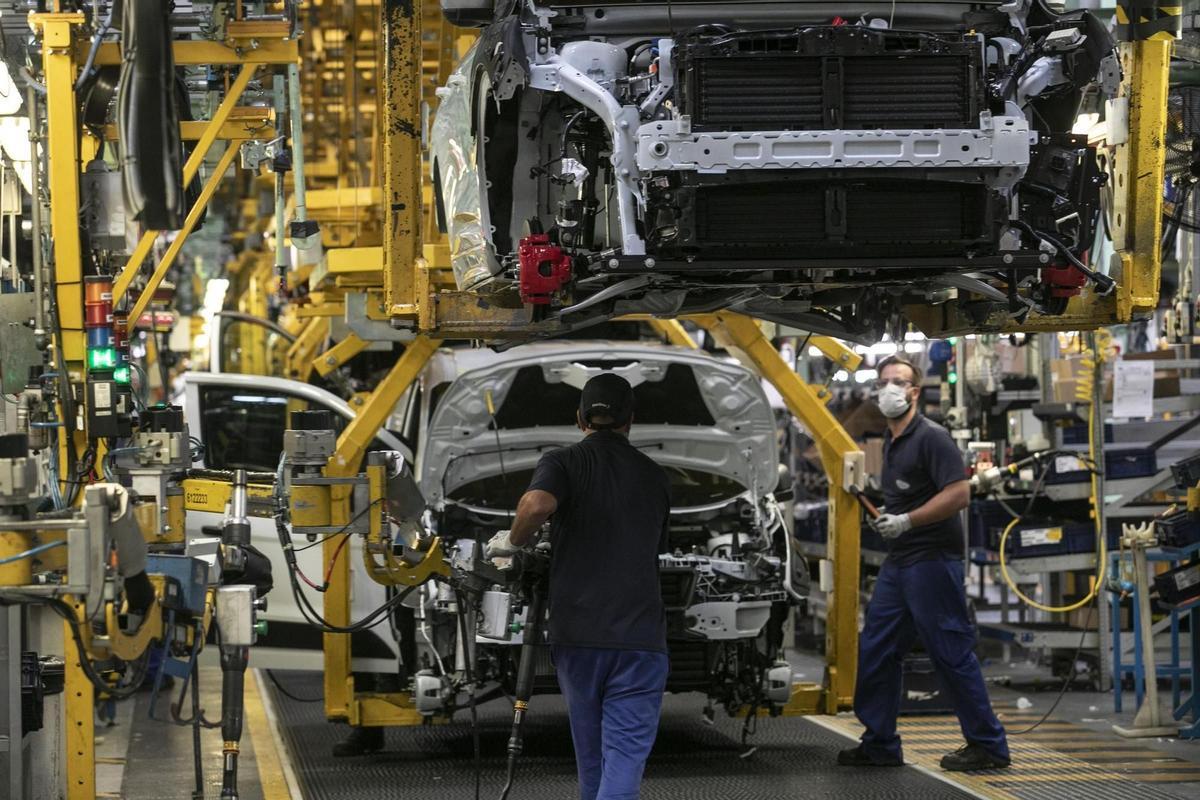 Producción de coches en Almussafes