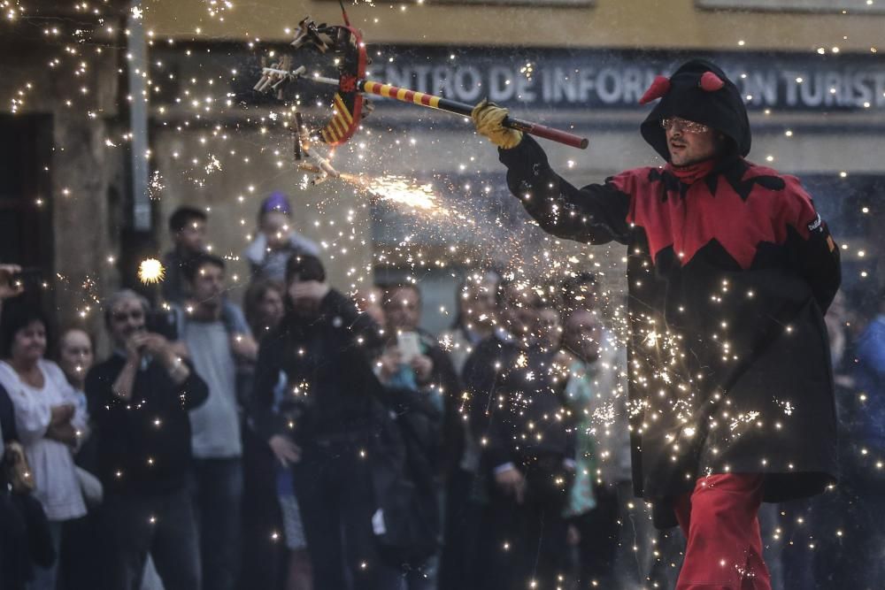 Los "correfocs" de Sarriá en Oviedo