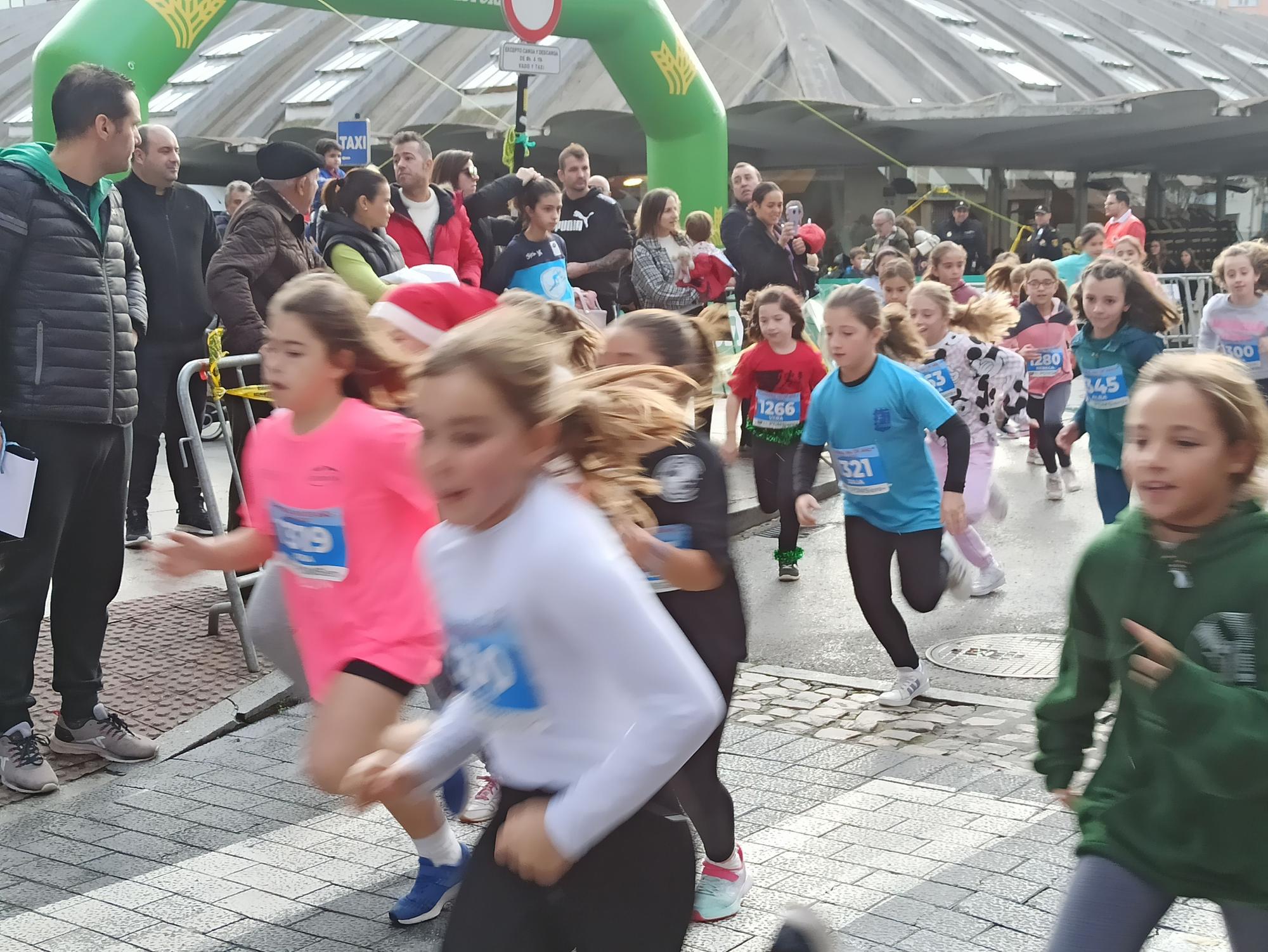 Casi 1.500 participantes disputan la carrera de Fin de Año de Pola de Siero