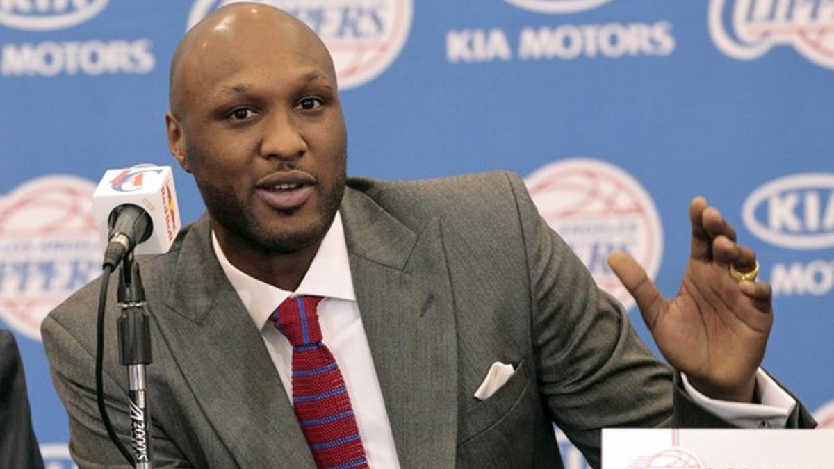 Expulsan a Lamar Odom de un avión por ir ebrio