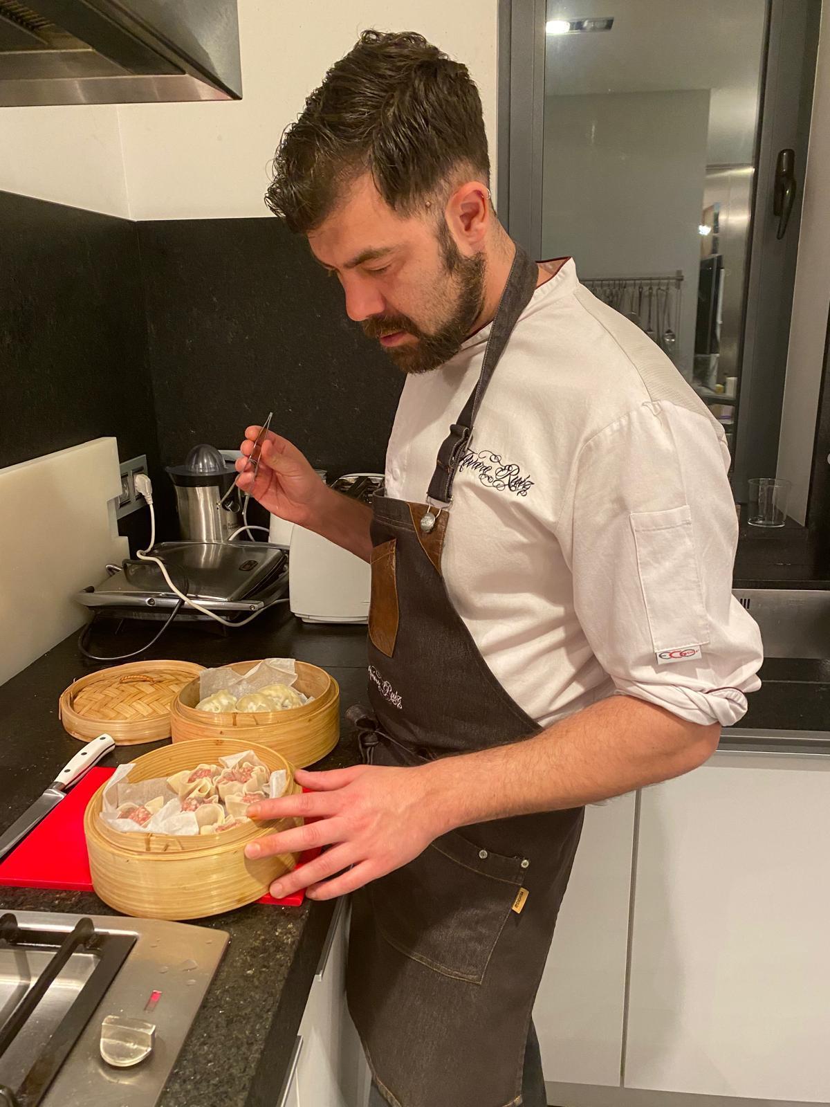 Álvaro Ruiz Domínguez, cocinero a domicilio en 'Take a Chef'.