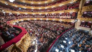 El Liceu alza el telón. El Gran Teatre del Liceu, lleno, en el estreno del curso, el 27 de septiembre del 2023