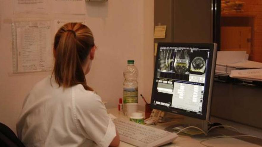 Imagen de archivo de la zona de radiología del hospital de Riaño.