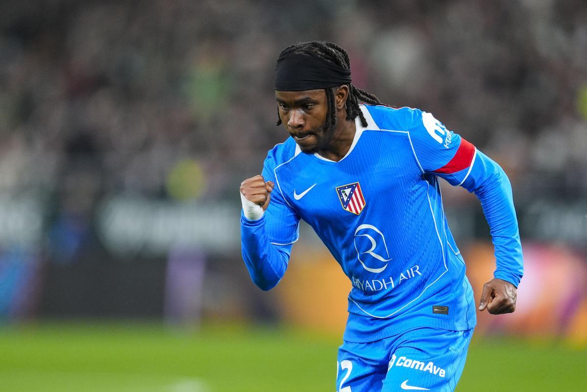 Ademola Lookman celebra su primer gol con el Atletico de Madrid en el partido de Copa frente al Betis.