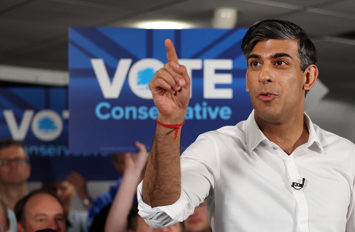 Rishi Sunak durante unun acto de campaña en Buckinghamshire.