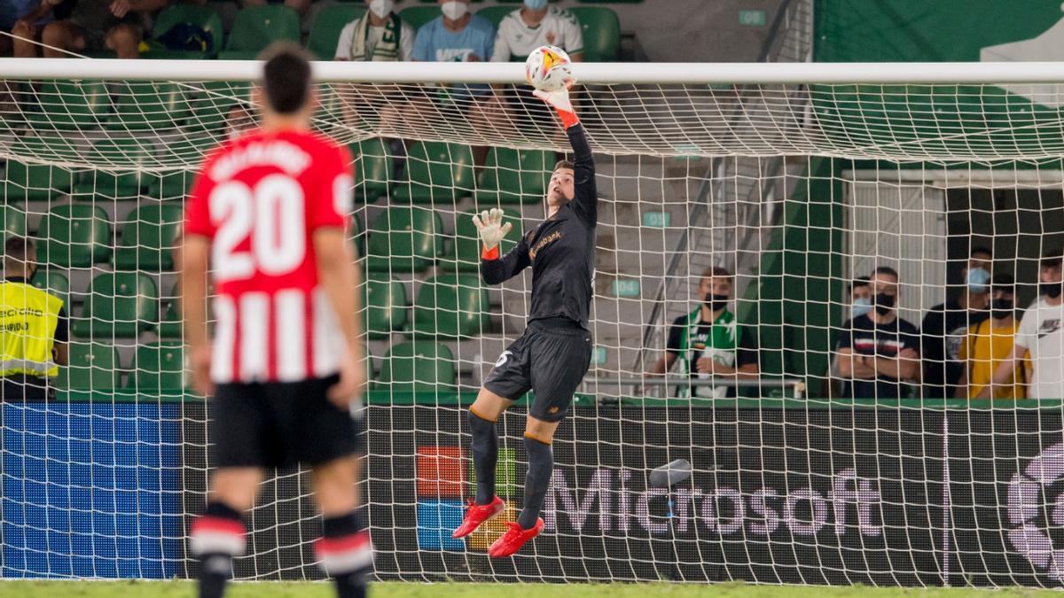 Agirrezabala, el portero más joven en debutar con el Athletic en 31 años