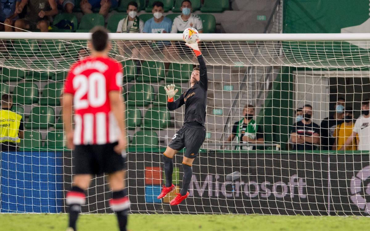 Agirrezabala, el portero más joven en debutar con el Athletic en 31 años