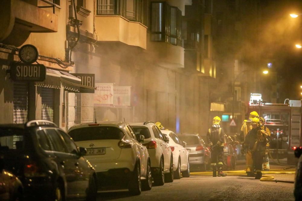 Declarado un incendio en el spa urbano Hidrópolis del centro de Palma