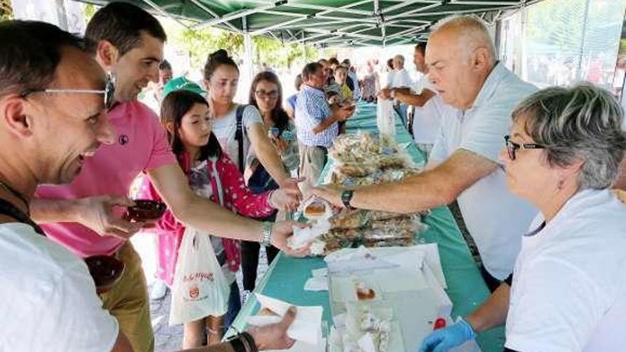 La Festa da Rosquilla, recuperada el año pasado tras 11 de paréntesis.