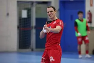 Álex López, del 5 Coruña a la Segunda División en las filas del Jaén Avanza